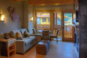 Spacious Rockies Getaway | Hot Pools access! - Image 3