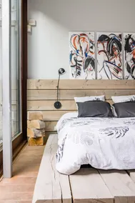 Industrial Minimalist Apartment with Terrace - Image 2
