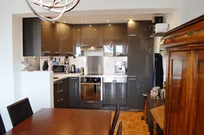 Top Floor with Balcony & Elevator 2 Bedrooms 4 People - Image 3