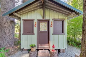 Historical White Pass Ticket Booth Packwood - Image 2
