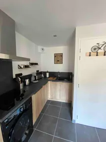 Beautiful apartment in the heart of Sainte-Alvère. - Image 3