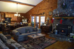Large log cabin in the heart of the Adirondacks - Image 4