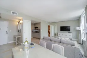 Suite Apartment In South Beach - Image 5