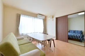 Parking for 2 cars! 2LDK! Airport • Yugawa direction! 15 minutes by car from Hakodate Station! Close to the sea! Disinfected! - Image 3