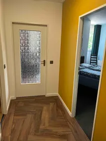 De Ruiter lejlighed med overdækket privat parkering - Image 2