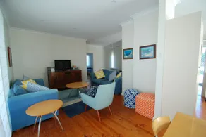 Holiday House in Silver Sands - Image 2