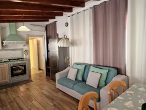VERANDA OVERLOOKING THE SEA - Image 5
