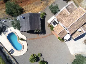 Country house Jacaranda. Garden and swimming pool - Image 5