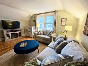 **Village Home In Buffalo- BEST LOCATION!** - Image 4