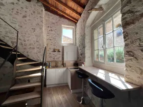 Loft in the heart of the village - Image 4