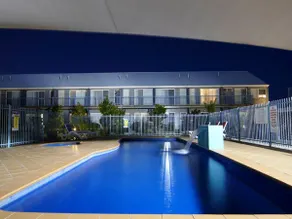One Bedroom Executive Apartment - Image 3