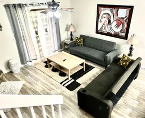 Mandarin Cheerful 2 Bedroom Townhouse w/fireplace - Image 3