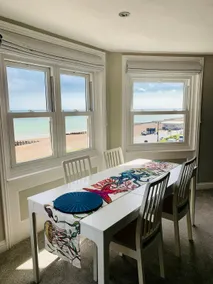 The Beachfront Lookout a Stunning Apartment with Perfect Sea View - Image 4