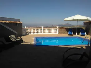 Houses with patio and barbecue for large groups - Image 5
