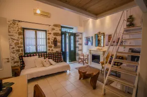 City House Paleochora - Image 3