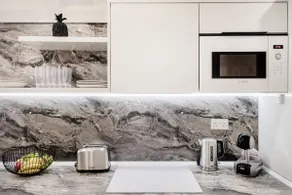 Million Sunsets Luxury Apartments - Image 3