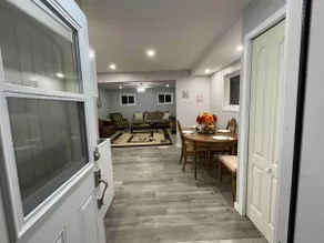 Homey Getaway w/Full Kitchen & Sleeps 6 - Image 5