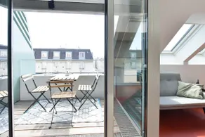 Julius 27 - Cozy Retreat, 5 Mins to City Center - Image 5