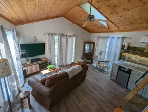 The GW Hollida Cottage of Shepherdstown - Image 3