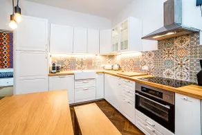 Elegant, modern, 2-bed flat by Museum of Prague - Image 4