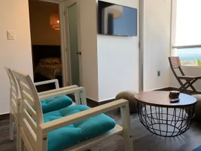 Amazing Views | Modern 1BR | Pools | Gym | Cinema | Netflix - Image 4