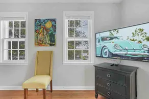 Riverwalk Condo >Downtown Wilmington< - Image 2