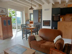 House in the countryside with amazing views. - Image 3