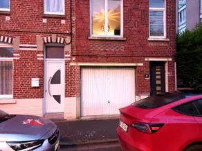 House near Lille, bus just down the street - Image 5
