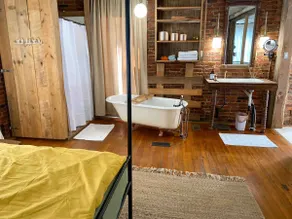 Country Rustic Getaway on Acreage + Infrared Sauna - Image 5