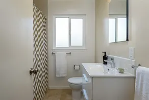 Beauty in San Carlos! 1 large bedroom apartment - Image 4