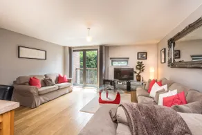 Host & Stay - York Place Apt - Image 5