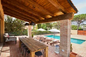 Villa 30 minutes from Barcelona with pool and barbecue - Image 2