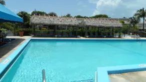 5-Star Sandy Beach Sunsets & Pool in Best Location - Image 4