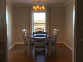 Convenient, clean, safe, minutes to Nashville! - Image 5