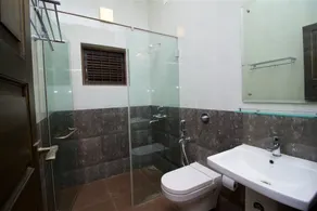 Beach front 4bhk private villa at Morjim - Image 5