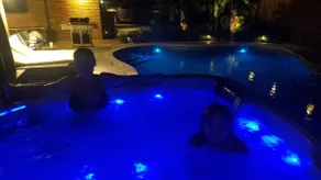 Høj efterspørgsel VIP-HJEM MED POOL OG SPA. IDEAL TIL STORE GRUPPER. STOR PLACERING - Image 3