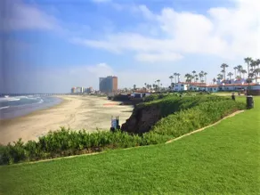 Villa Refugio- Beachfront Resort-Walk to Downtown! - Image 2