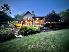 Hummingbird Hideaway - Image 4