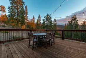 Luxe 3 Bedroom Inside the Park w/ AC & EV Charger - Image 4