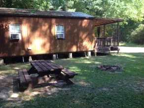 Serene Camp Cabin - Image 5