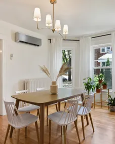 ★Cozy stylish house★ Walk to lakes - Sleeps 10. - Image 4