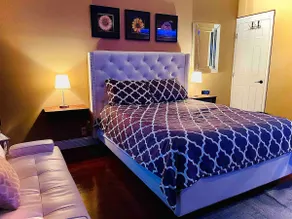 LUXE Suite - Historic Soulard (safe location) - Image 2