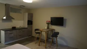 Two apartments²³ for 4 people in Nieder-Olm - Image 3