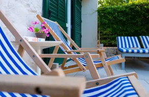 Family friendly villa next to the beach, close to Trogir and Split - Image 4