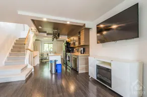 Modern & Private Downtown Getaway - Image 5
