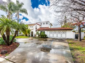 Disneyland Family Retreat | Sleeps 10 - Image 2