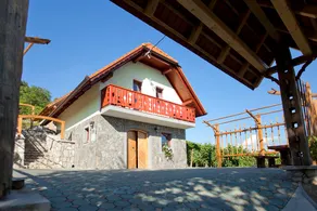 Vineyard Cottage Lustek - Image 2