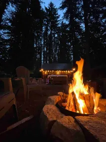 Foggy Logs - Hot Tub, Log Cabin, Near Stevens Pass - Image 3