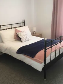 “Pyper Row Cottage” Beautiful renovated Townhouse - Image 3