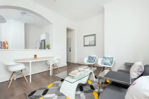 STUNNING SYDNEY HOME 2 - Image 2